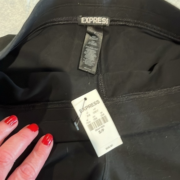 Womens NWT express Leggins with velvety mesh sides S - Picture 5 of 11